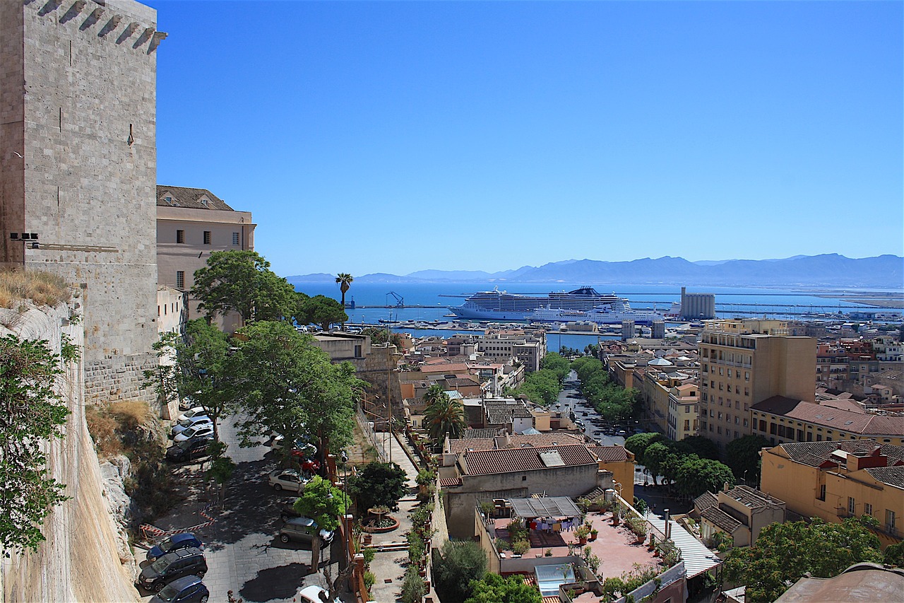 Der Blick vom Castello in Cagliari
